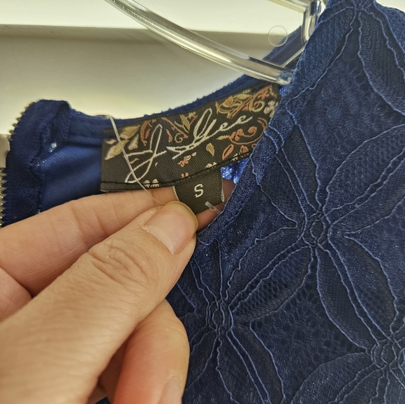 JLee blue lace dress size small - Picture 9 of 9